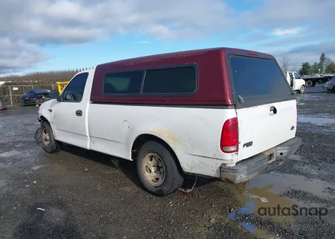 2001 Ford F-150 Xl/Xlt z USA, uszkodzony, nr VIN 1FTZF17271NB16934